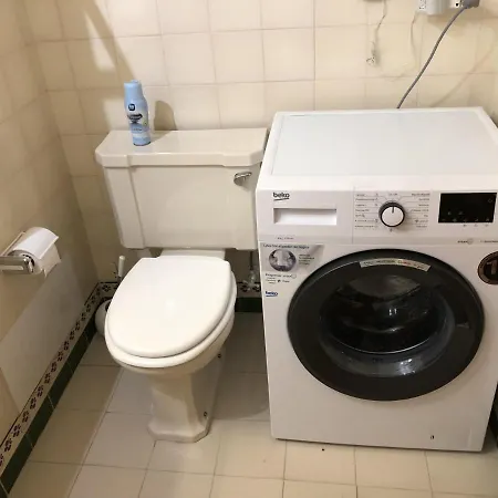 Apartment Center